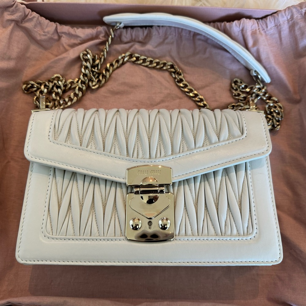 White Authentic Miu Miu Confidential Matelassé Leather Bag